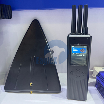2.4GHz 5.8GHz Drone Detection Equipment 2000m Handheld Drone Detector