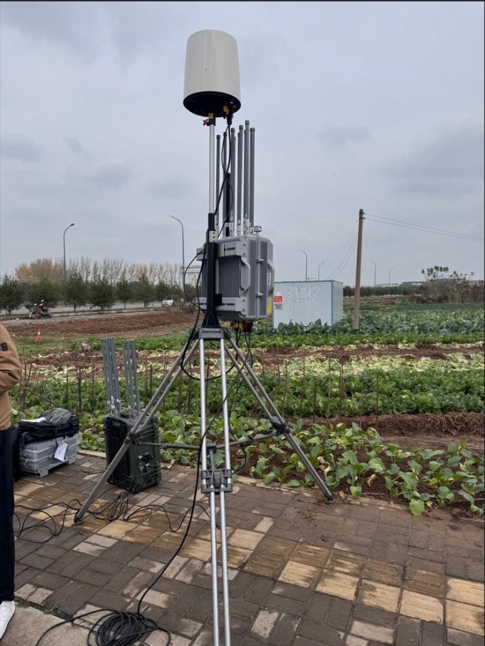 Drone FPV GPS, BeiDou, GLONASS Galileo Spoofing Device For Airport, Prison, Border Security, Power Plant Security 0